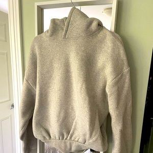 Aritzia Babaton West Coast Sweatshirt hoodie - Grey size 2